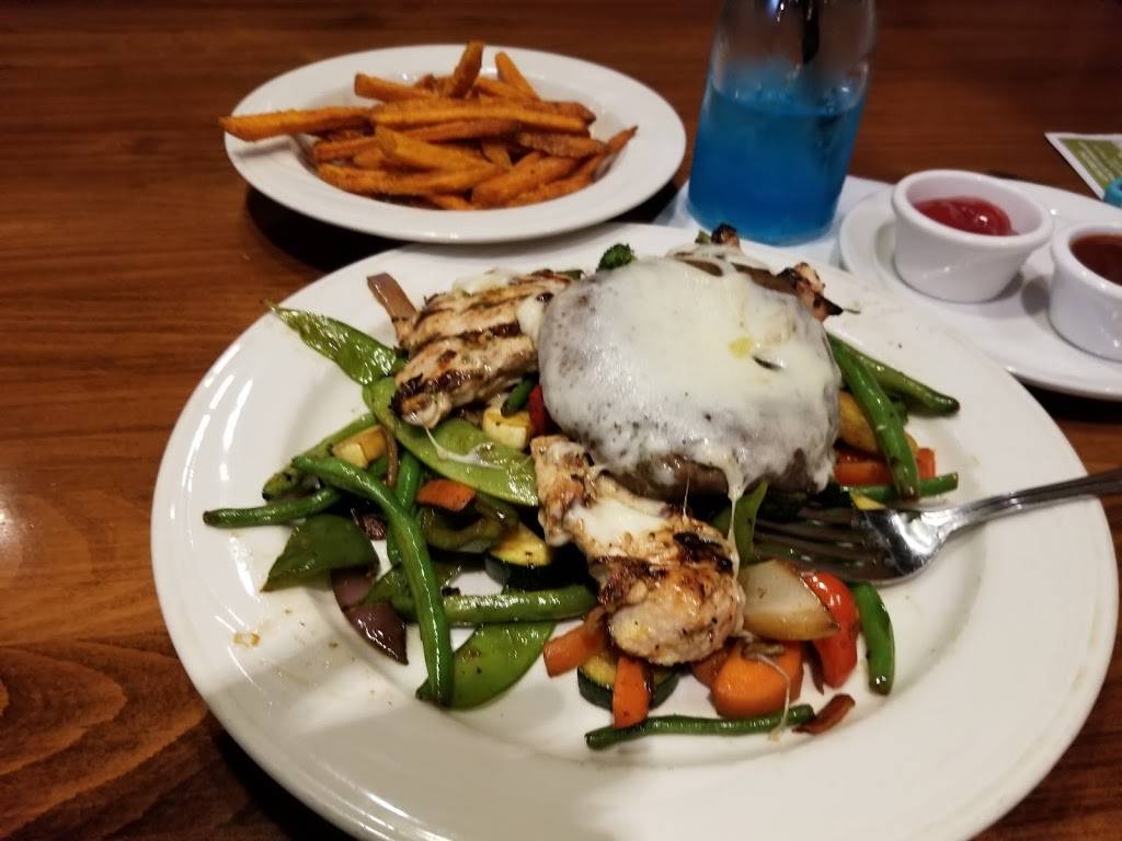 Roasted Pear | restaurant | 9690 Colorado Ln N, Brooklyn Park, MN 55445, USA | 7634007677 OR +1 763-400-7677