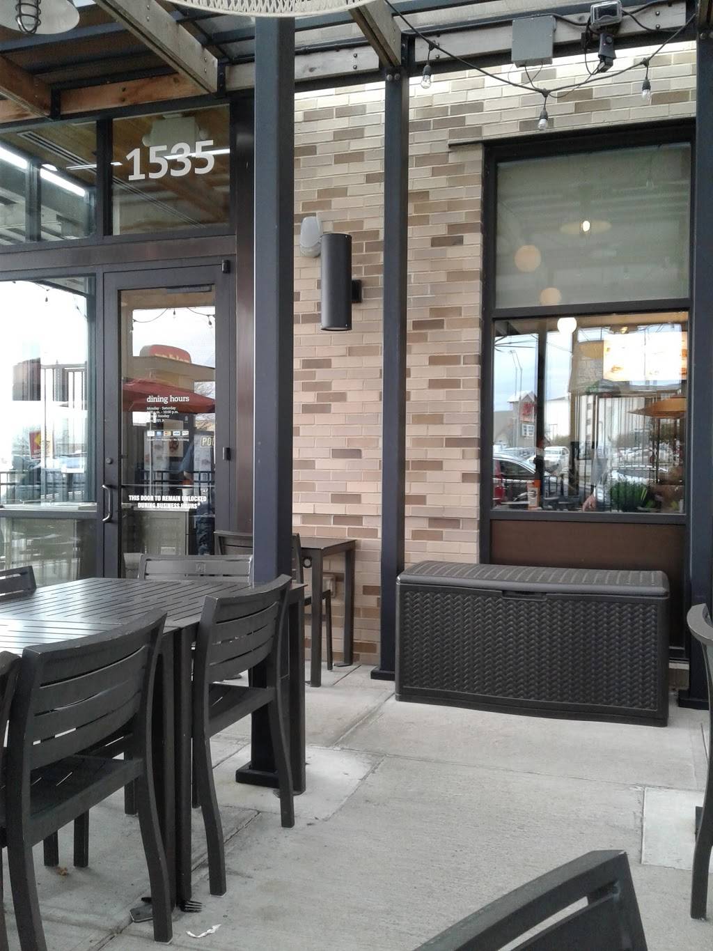 Chick-fil-A | restaurant | 1535 N Cockrell Hill Rd, Dallas, TX 75211, USA | 2143312400 OR +1 214-331-2400