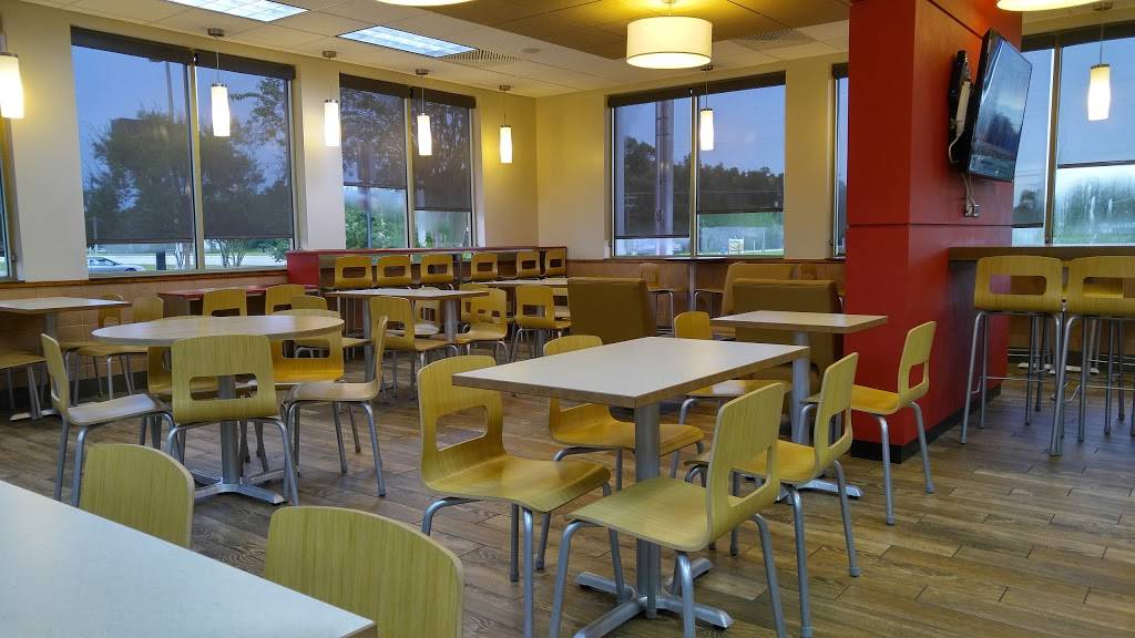 Wendys | restaurant | 2719 SE Hwy 70, Arcadia, FL 34266, USA | 8634942661 OR +1 863-494-2661