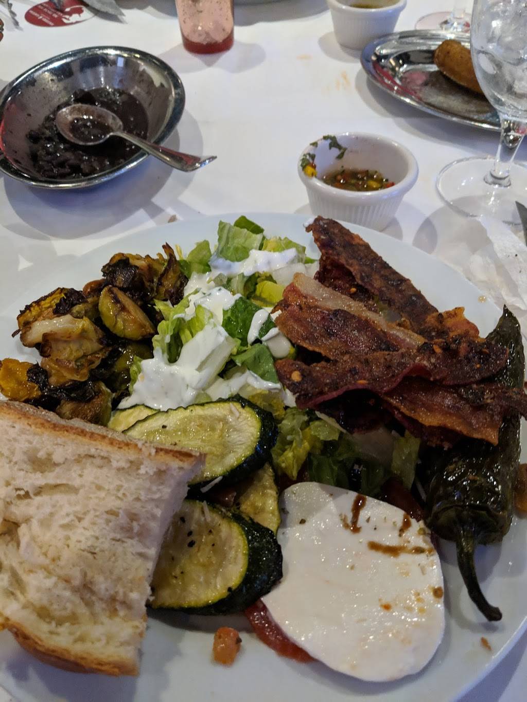 Fogueira Gaúcha Brazilian Steakhouse | restaurant | 2000 S Interstate 35 d1, Round Rock, TX 78681, USA | 5127124677 OR +1 512-712-4677