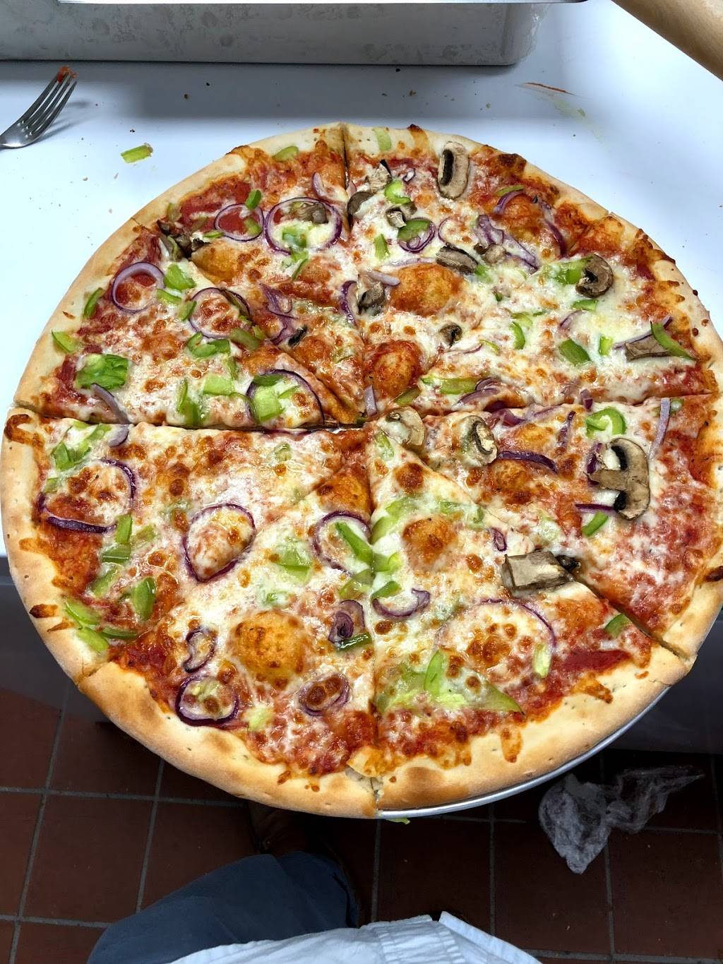 Finest Food House | restaurant | 1075a Liberty Ave, Brooklyn, NY 11208, USA | 7187087611 OR +1 718-708-7611