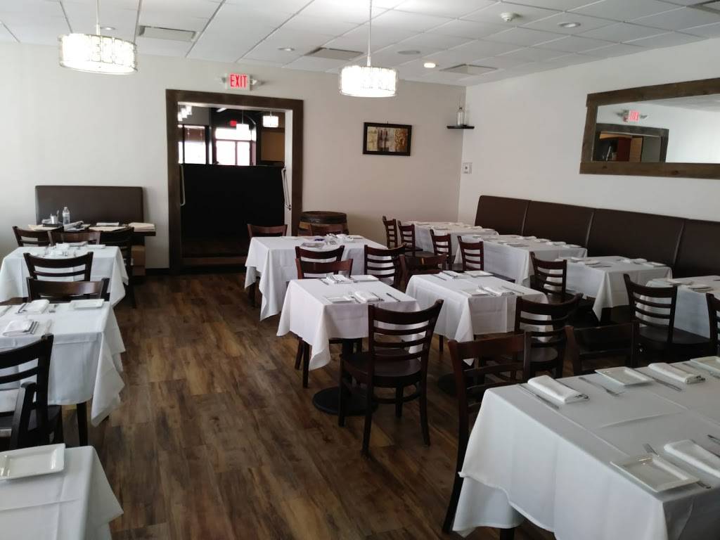 Relish Wine Bar & Grill | restaurant | 314 Main St, Ansonia, CT 06401, USA | 2037519577 OR +1 203-751-9577