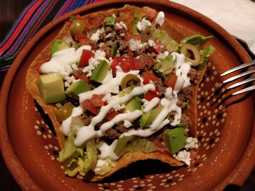 Dos Mariachis | restaurant | 444 Hollandview Trail, Aurora, ON L4G 7Z9, Canada | 9055035530 OR +1 905-503-5530