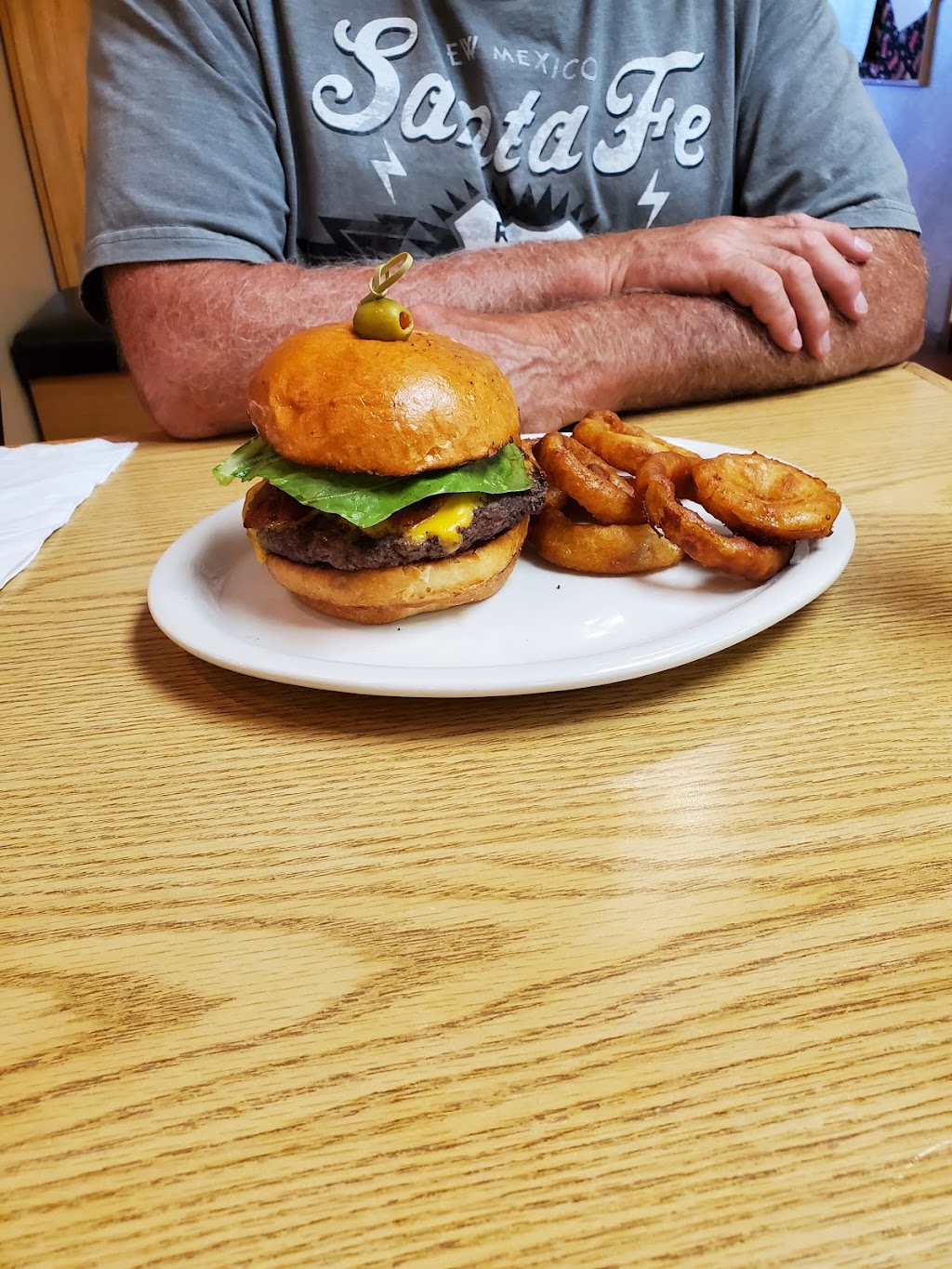 Vimbos Restaurant and Lounge | restaurant | 203 16th St, Wheatland, WY 82201, USA | 3072000990 OR +1 307-200-0990