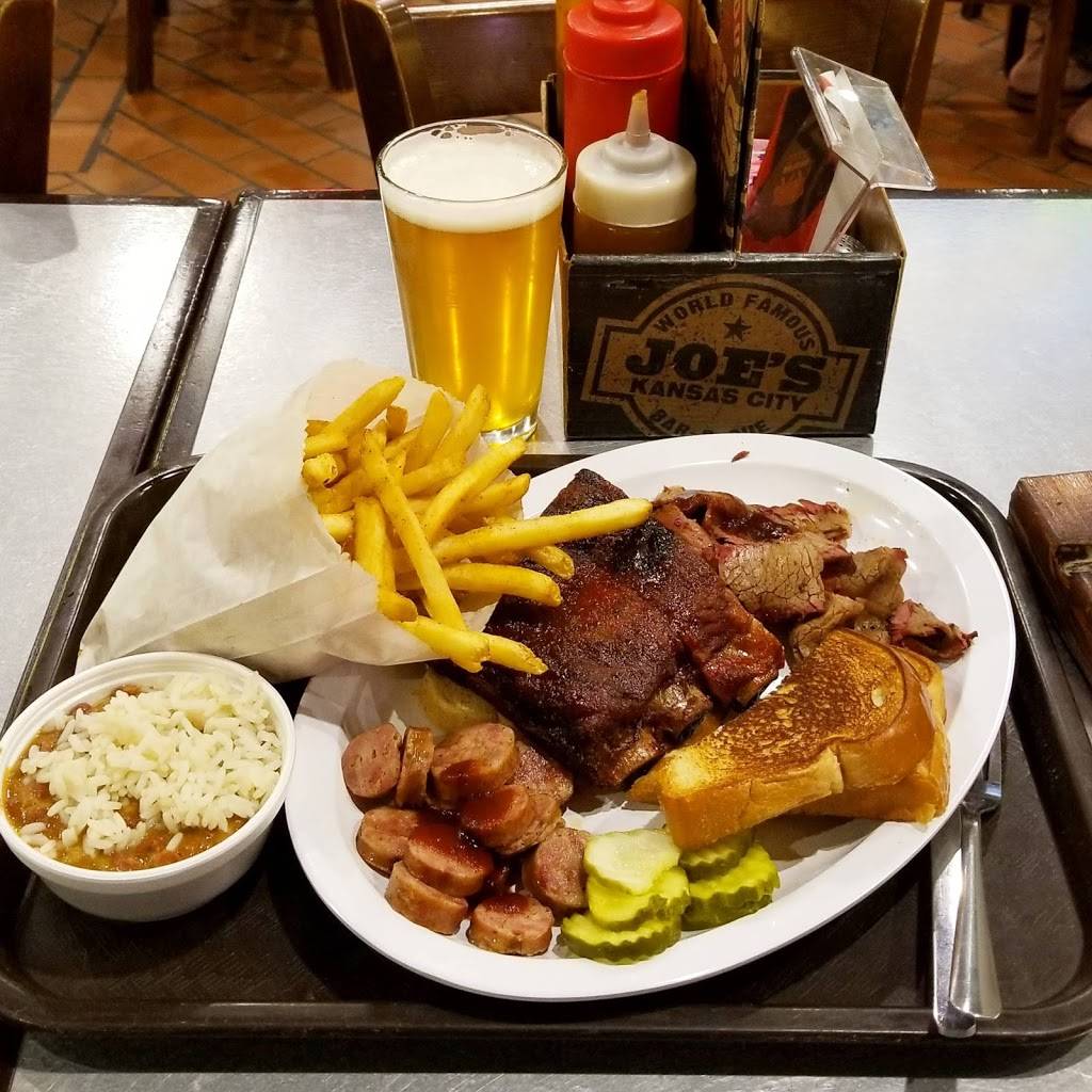 Joes Kansas City Bar-B-Que | restaurant | 11723 Roe Ave, Leawood, KS 66211, USA | 9133385151 OR +1 913-338-5151