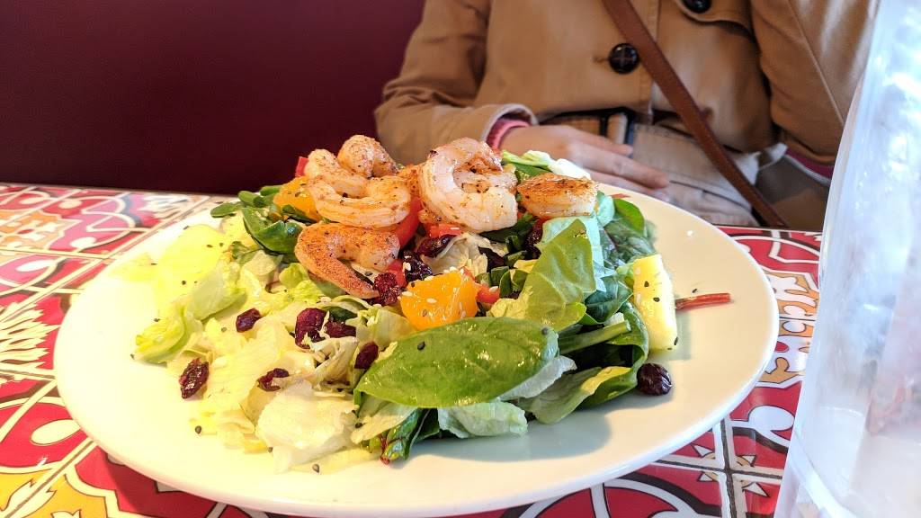 Chilis Grill & Bar | meal takeaway | 761st Tank Battalion Ave Building 50, Fort Hood, TX 76544, USA | 2545267271 OR +1 254-526-7271