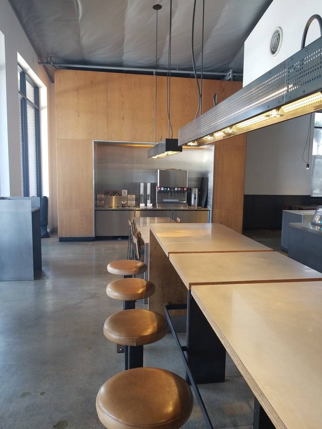 Chipotle Mexican Grill | restaurant | 5600 Van Nuys Blvd, Van Nuys, CA 91401, USA | 8184554560 OR +1 818-455-4560