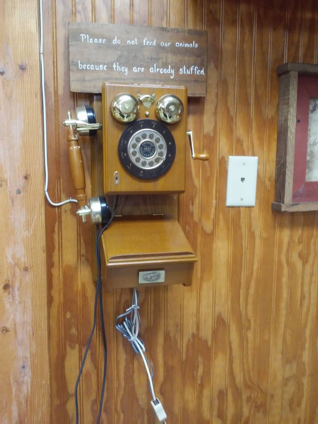 Allens General Store | restaurant | 11389 US-74, Peachland, NC 28133, USA | 7042727207 OR +1 704-272-7207