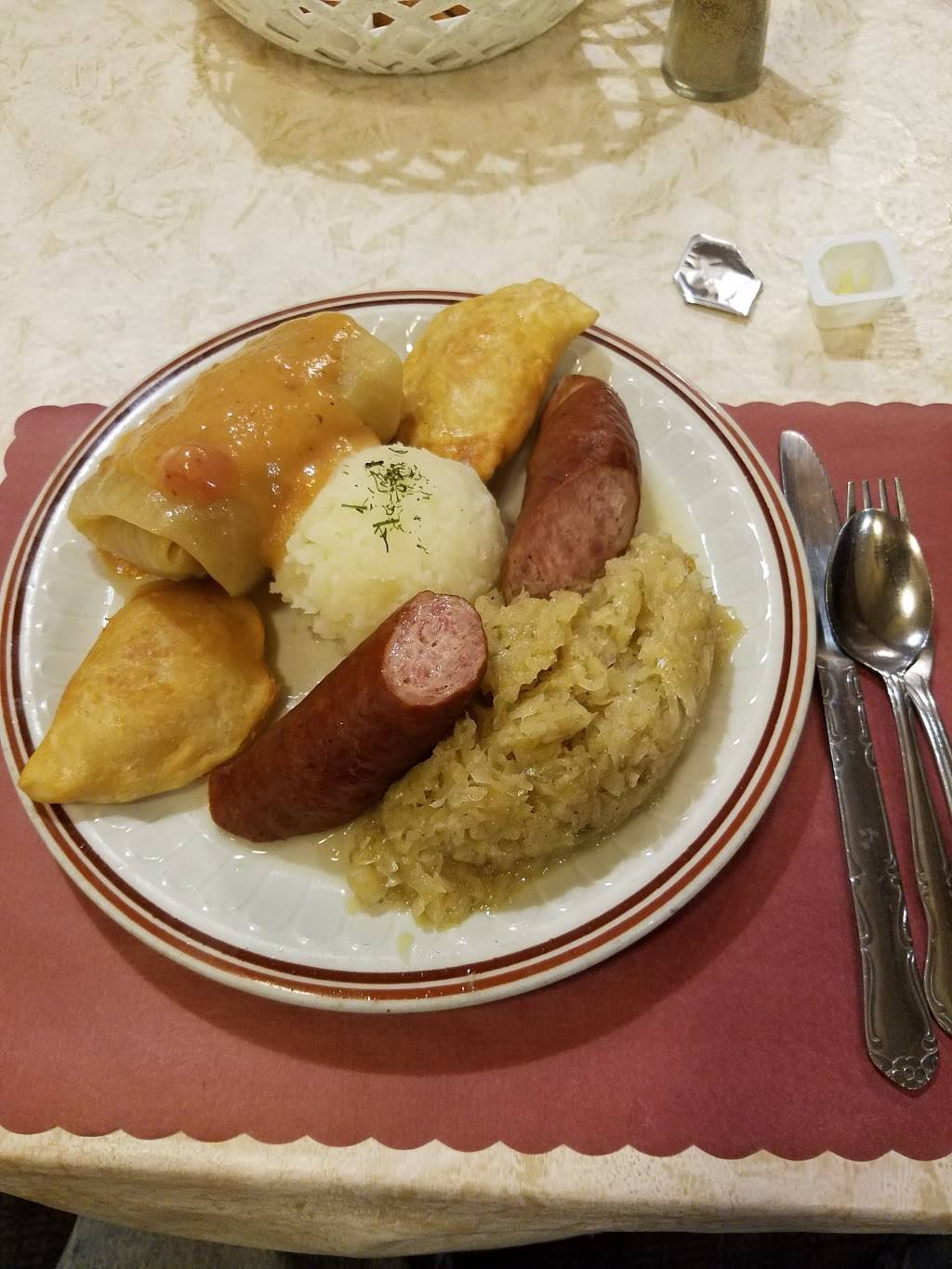 Krakus Restaurant | restaurant | 12900 Joseph Campau Ave, Detroit, MI 48212, USA | 3133684848 OR +1 313-368-4848