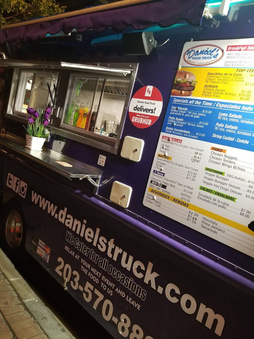 Daniels Food Truck | restaurant | 129 Atlantic St, Stamford, CT 06902, USA | 2035708892 OR +1 203-570-8892
