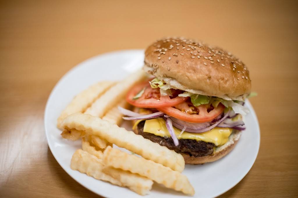 Americas Best Wings | restaurant | 8825 Branch Ave, Clinton, MD 20735, USA | 3018779464 OR +1 301-877-9464