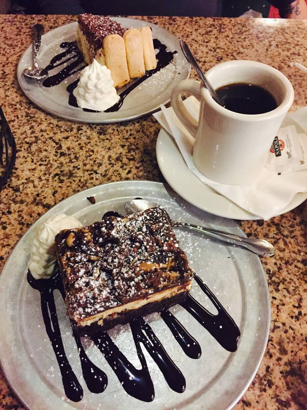 Illianos Ristorante and Pizzeria | restaurant | 404 S Main St, Middletown, CT 06457, USA | 8603465656 OR +1 860-346-5656