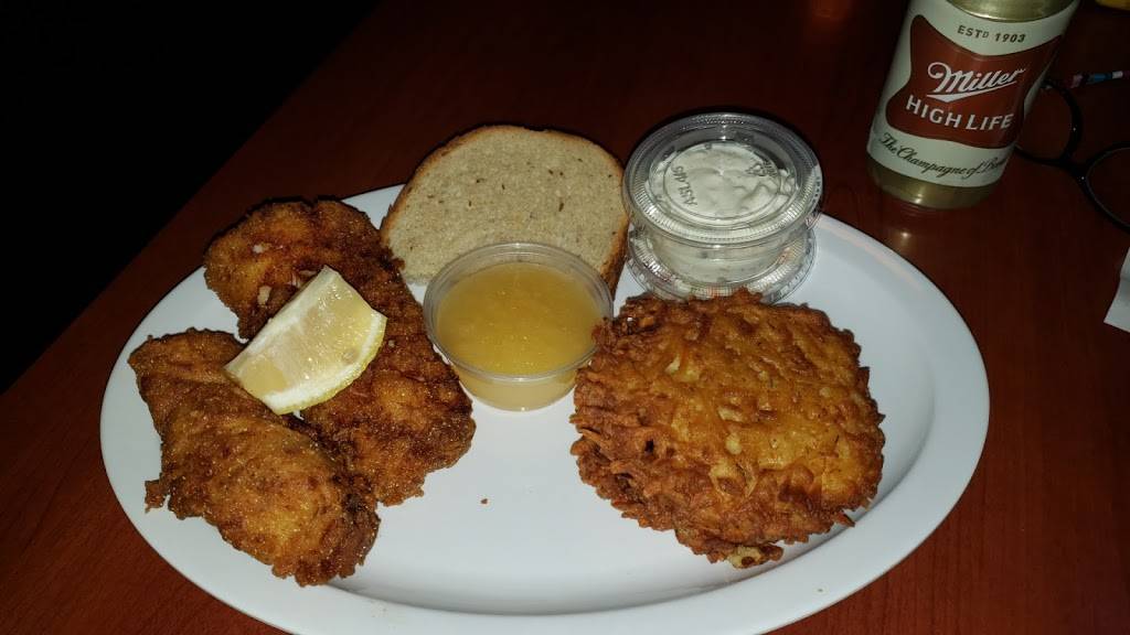 Romeys Place Bar & Grill | restaurant | 7508 S North Cape Rd, Franklin, WI 53132, USA | 4144259913 OR +1 414-425-9913