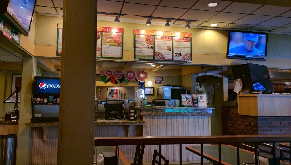 Round Table Pizza | meal delivery | 245 Mt Hermon Rd, Scotts Valley, CA 95066, USA | 8314385446 OR +1 831-438-5446