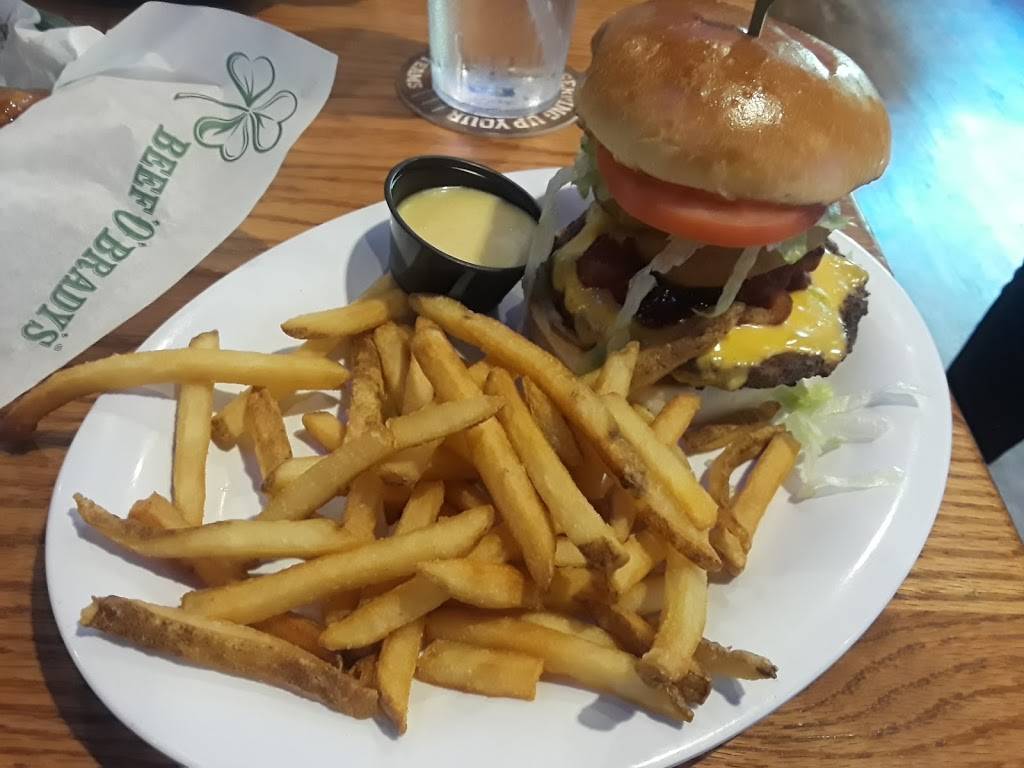 Beef O Bradys | restaurant | 5546 Main St, New Port Richey, FL 34652, USA | 7273123712 OR +1 727-312-3712