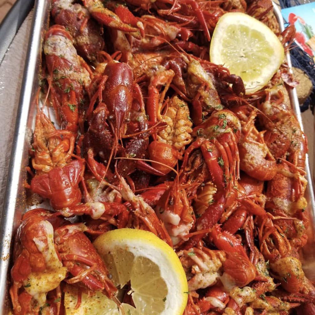 Shrimp Lips | restaurant | 1622 Parsons Ave, Columbus, OH 43207, USA | 6145960720 OR +1 614-596-0720