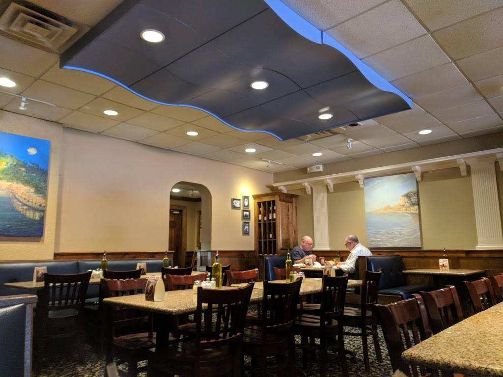 Roma Casual Italian & Greek Dining | restaurant | 120 Fairfax Pike, Stephens City, VA 22655, USA | 5408695200 OR +1 540-869-5200