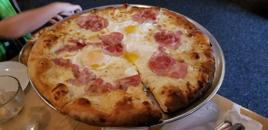 Roma Old Town Wood Fired Pizzeria | restaurant | 21 N Loudoun St, Winchester, VA 22601, USA | 5406672743 OR +1 540-667-2743