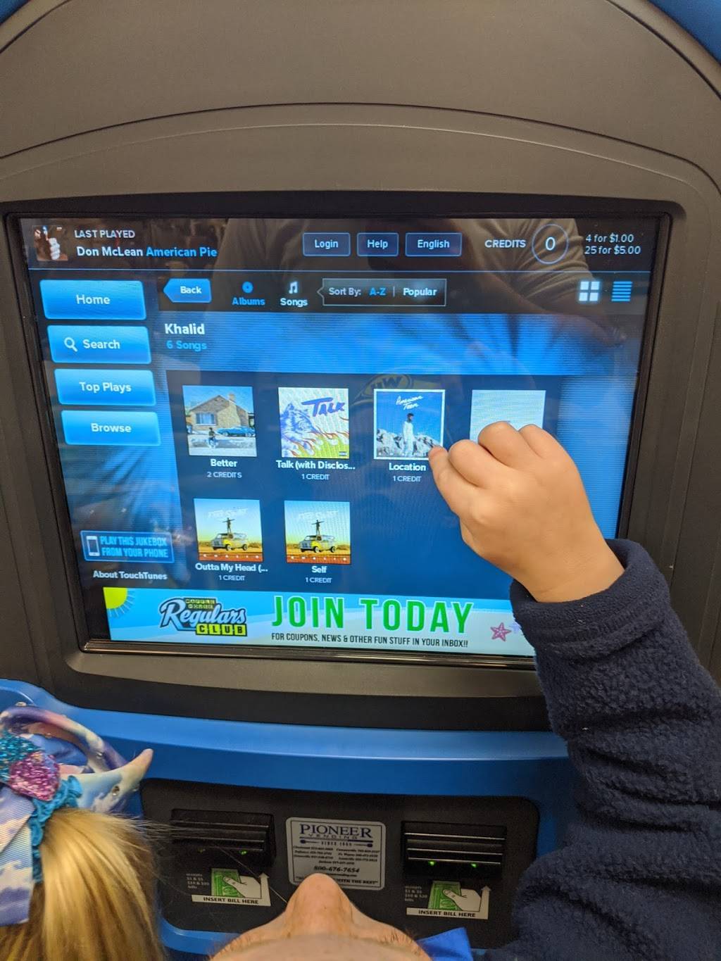 Waffle House | restaurant | 874 Eastgate N Dr, Cincinnati, OH 45245, USA | 5137671677 OR +1 513-767-1677