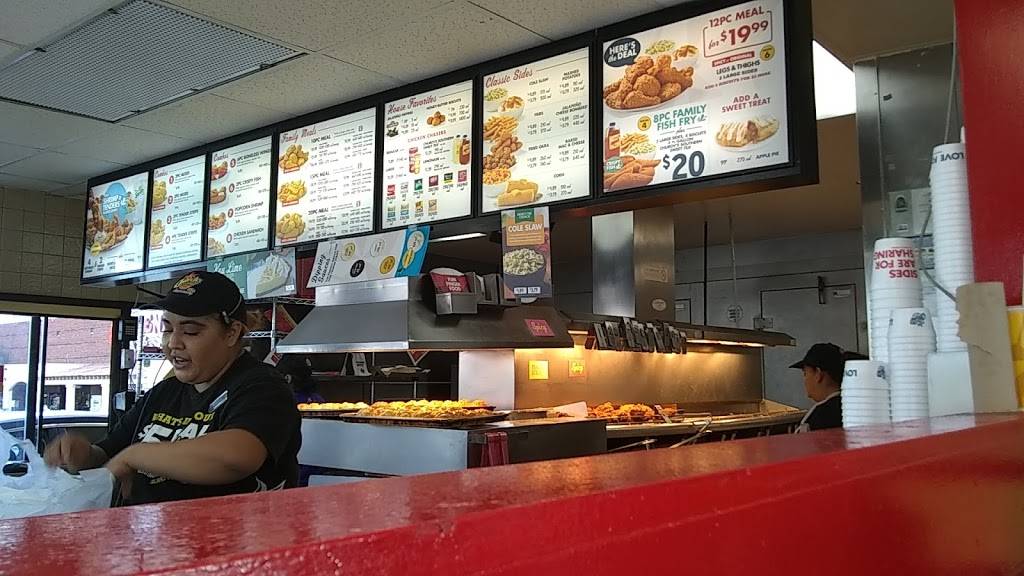 Churchs Chicken | restaurant | 700 E Holt Blvd, Ontario, CA 91761, USA | 9099864664 OR +1 909-986-4664