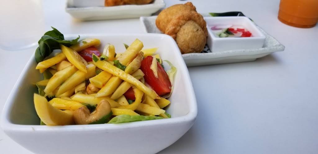 Bangkok Cuisine | restaurant | 107-18 70th Rd, Queens, NY 11375, USA | 7182614005 OR +1 718-261-4005