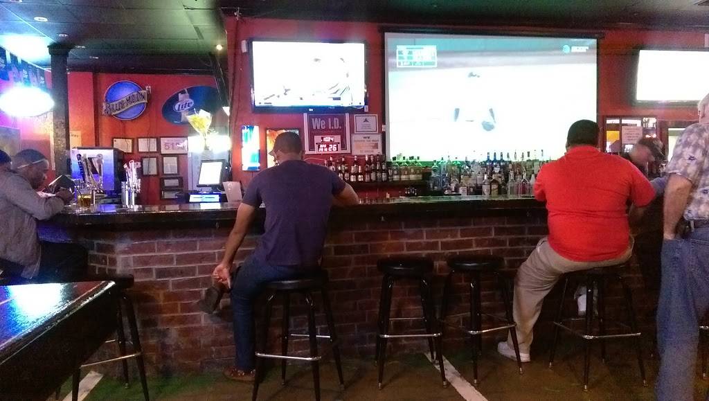 Bullpen Pizza | restaurant | 14019 Southwest Fwy, Sugar Land, TX 77478, USA | 2812420190 OR +1 281-242-0190