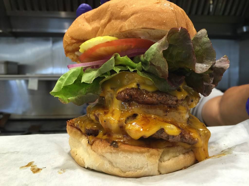 Salisburys Deli and Grill | restaurant | 1123 E Vine St, Lodi, CA 95240, USA | 2092698909 OR +1 209-269-8909