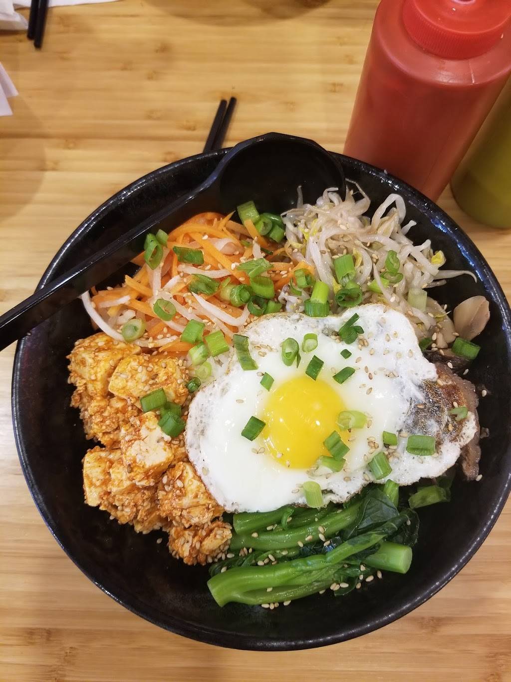 Hop Bop Noodle Shop | restaurant | 210 Main St S, Newmarket, ON L3Y 3Z3, Canada | 9052358279 OR +1 905-235-8279