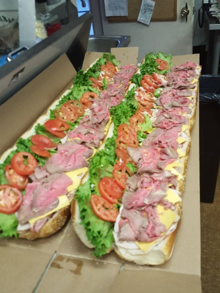 Executive Corner Deli & Catering | meal delivery | 229 Mill St, Greenwich, CT 06830, USA | 2035318087 OR +1 203-531-8087