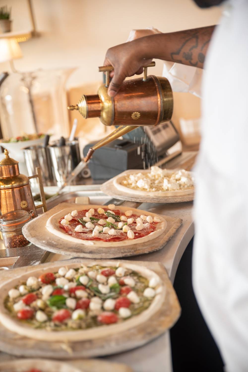 MidiCi The Neapolitan Pizza Company | restaurant | 2055 Bond St, Charlottesville, VA 22901, USA | 4342848874 OR +1 434-284-8874