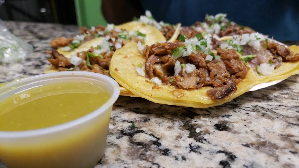 Tacos El Chuleton | restaurant | 540 W 4th St, Perris, CA 92570, USA | 9519400462 OR +1 951-940-0462