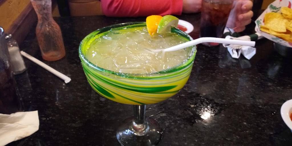 Los Mariachis - University Town Centre | restaurant | 9105 University Town Centre Dr, Morgantown, WV 26501, USA | 3045996187 OR +1 304-599-6187