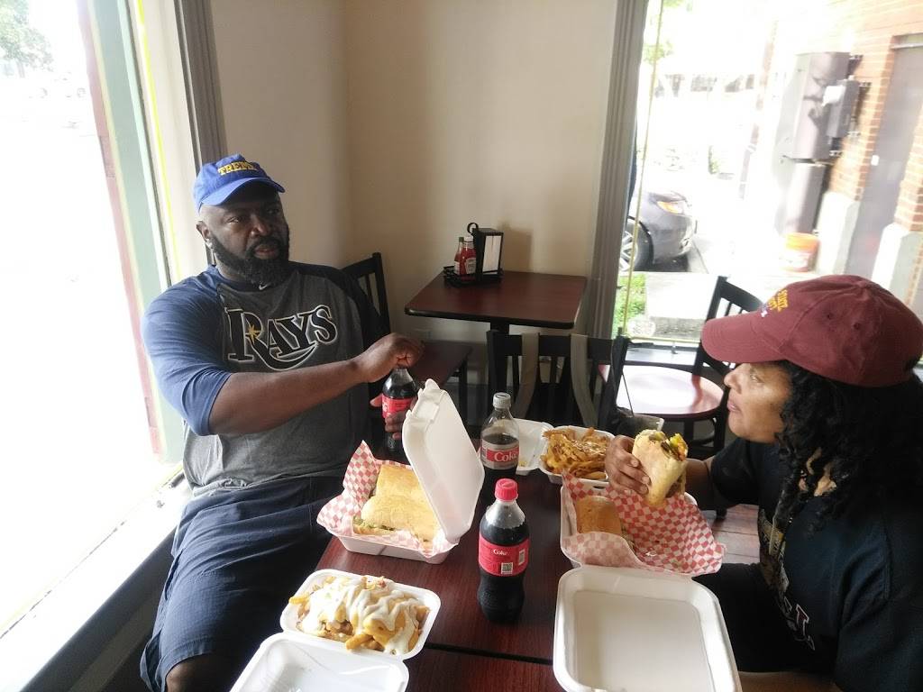 Mr Chill’s First Class Hot Dogs & Sweet’s Pastries | restaurant | 575 S Carrollton Ave, New Orleans, LA 70118, USA | 5045339308 OR +1 504-533-9308