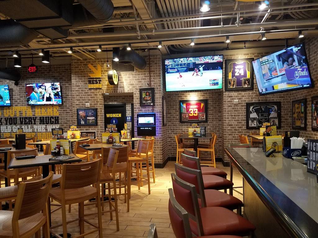 Buffalo Wild Wings | restaurant | 2548 E Workman St, West Covina, CA 91791, USA | 6269679888 OR +1 626-967-9888