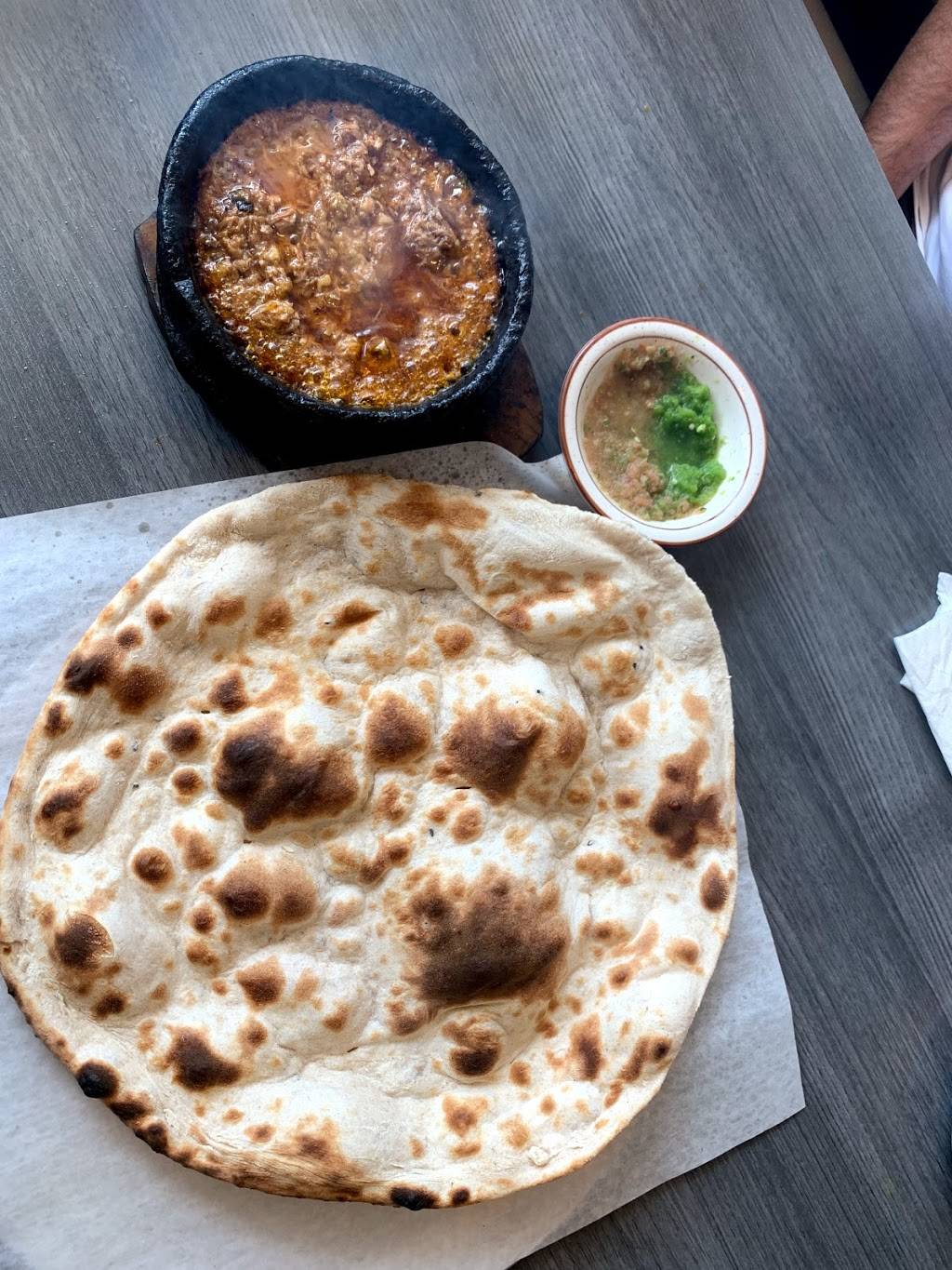 Remas Restaurant | restaurant | 11444 Joseph Campau Ave, Hamtramck, MI 48212, USA | 3137070920 OR +1 313-707-0920