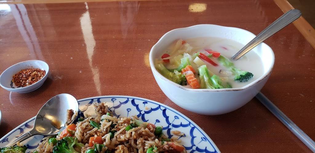 Chin Asian Cuisine | restaurant | 1322 W Main St, Lewisville, TX 75067, USA | 4694644628 OR +1 469-464-4628