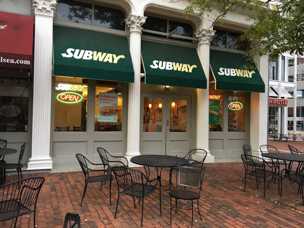 Subway Restaurants | restaurant | 300 W Pratt St #150, Baltimore, MD 21201, USA | 4106852025 OR +1 410-685-2025