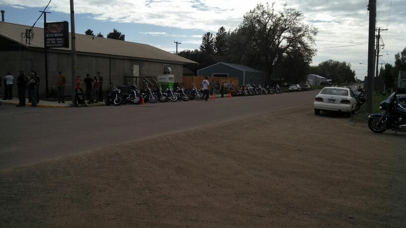 Kims Korner Bar & Grill | restaurant | 101 S Main St, Worthing, SD 57077, USA | 6053726847 OR +1 605-372-6847