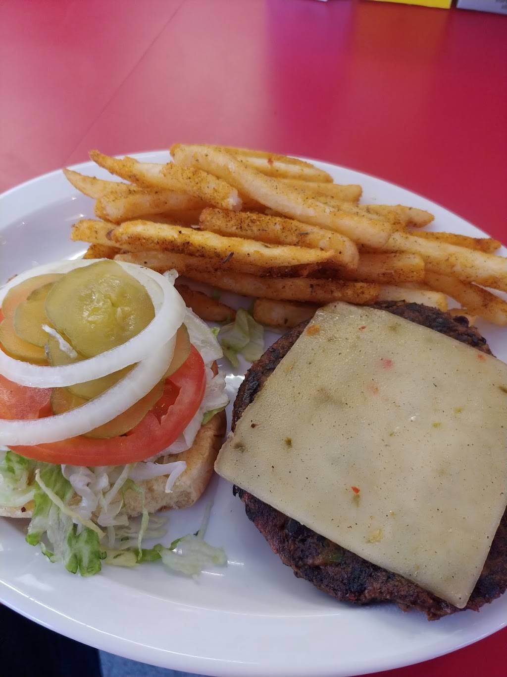 Burger Girl Diner | restaurant | 3334 Frankfort Ave, Louisville, KY 40206, USA | 5027095454 OR +1 502-709-5454