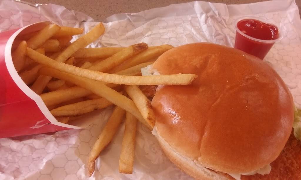 Wendys | restaurant | 2347 Lincoln Hwy E, Lancaster, PA 17602, USA | 7172919211 OR +1 717-291-9211
