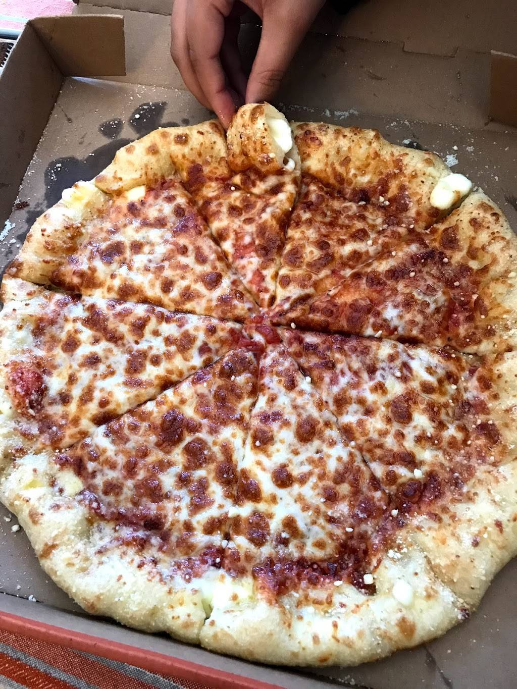 Little Caesars Pizza | meal takeaway | 5030 Tenth Line W #8, Mississauga, ON L5M 7Z5, Canada | 9056075959 OR +1 905-607-5959