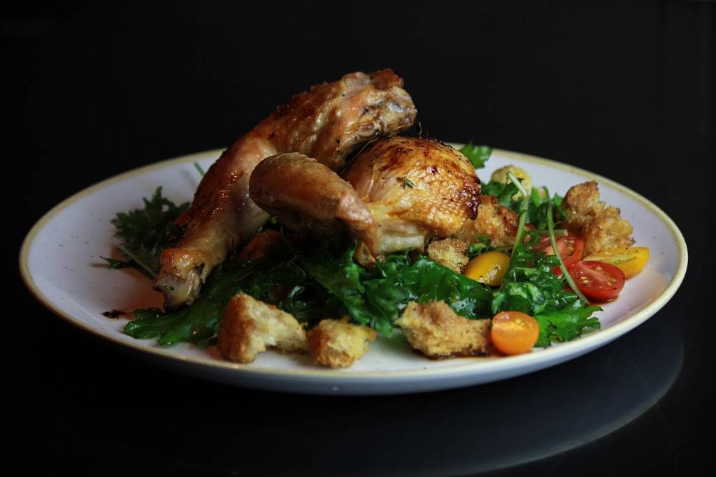 The Majestic | restaurant | 911 King St, Alexandria, VA 22314, USA | 7038379117 OR +1 703-837-9117