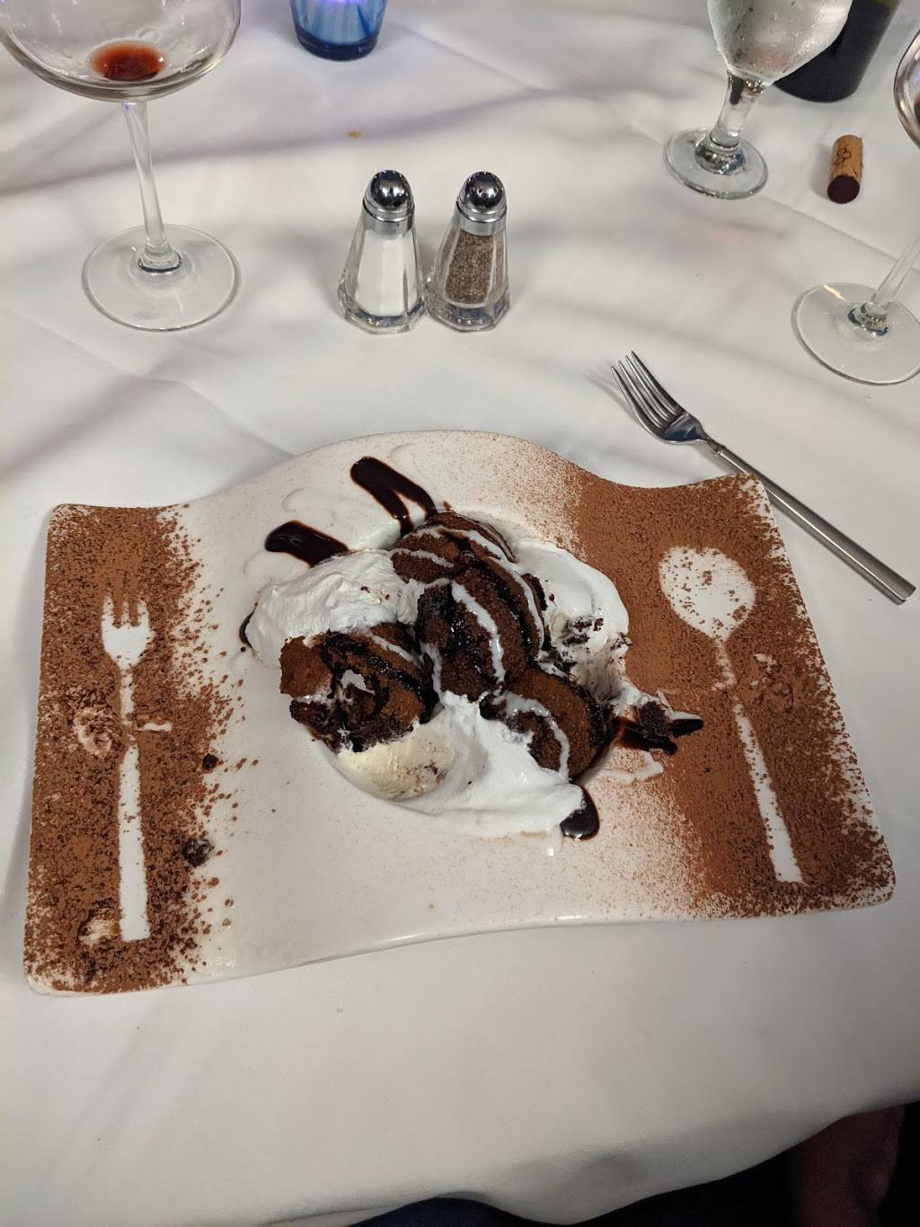 CQ | restaurant | 1980 Beach Blvd, Biloxi, MS 39531, USA | 2283856022 OR +1 228-385-6022