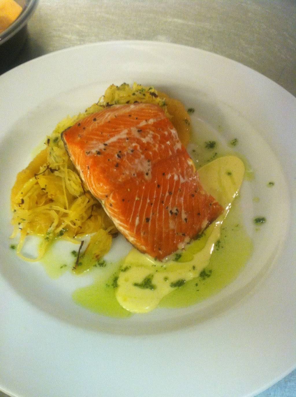 Hearth & Candle | restaurant | 60 Morse Dr, Jeffersonville, VT 05464, USA | 8026448090 OR +1 802-644-8090