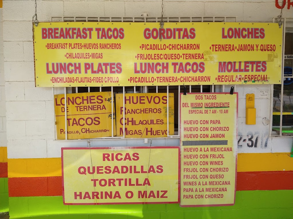 Lilys Food Stand | meal takeaway | 101 W Lyon St, Laredo, TX 78040, USA | 9567123717 OR +1 956-712-3717