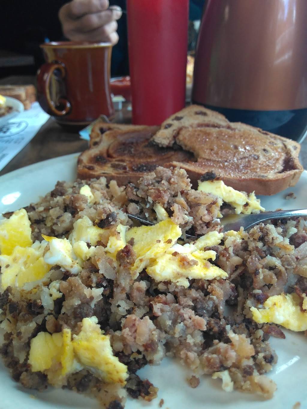 Kountry Kafe | restaurant | N14015 W Central Ave, Fifield, WI 54524, USA | 7157624946 OR +1 715-762-4946