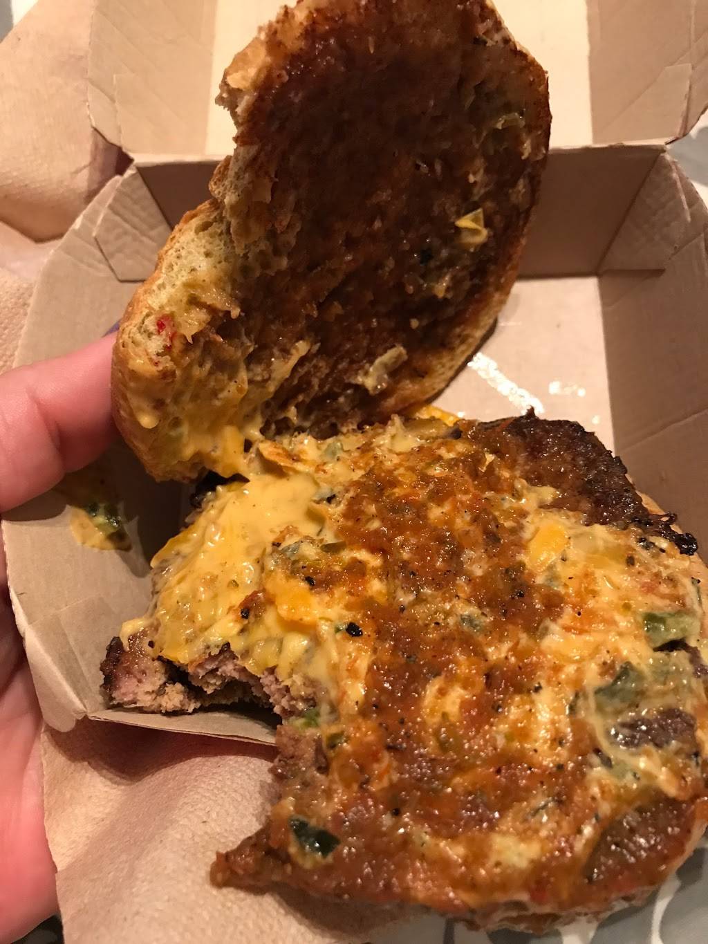 Wendys | restaurant | 1064 MD-3 N, Gambrills, MD 21054, USA | 4107214165 OR +1 410-721-4165