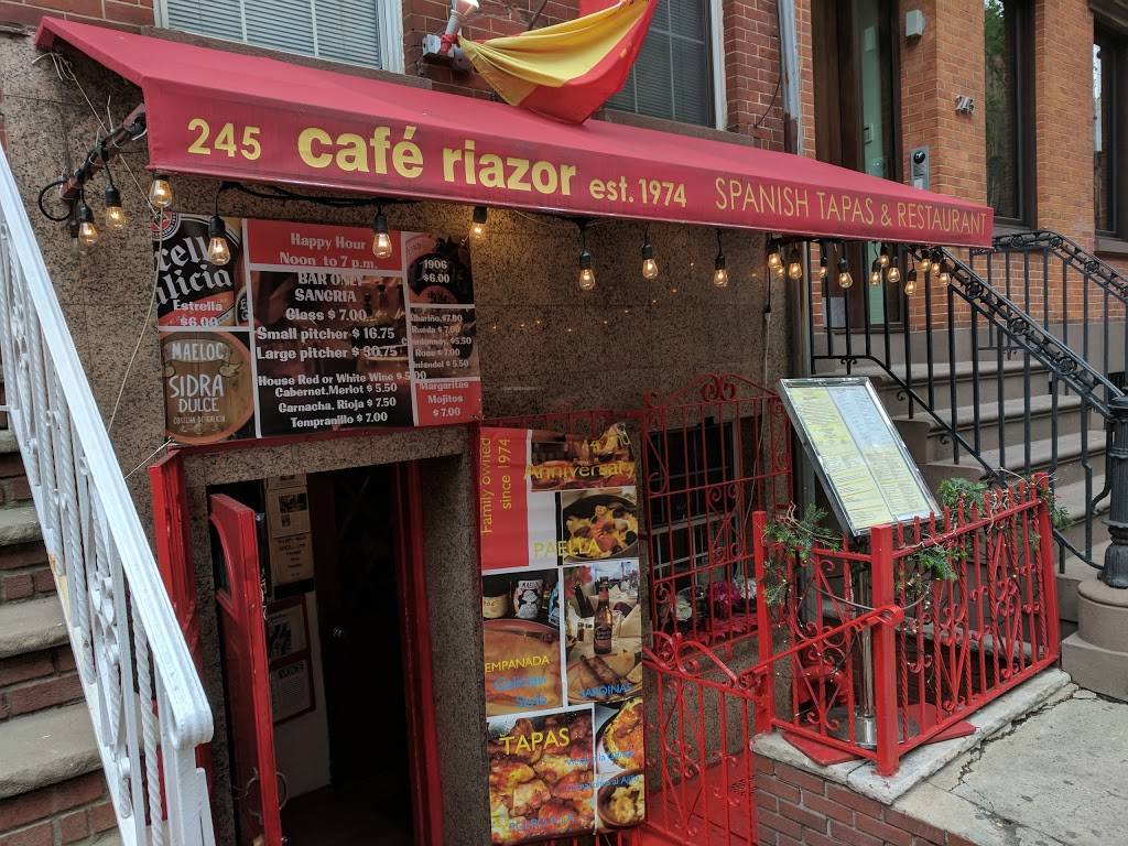 Café Riazor | restaurant | 245 W 16th St, New York, NY 10011, USA | 2127272132 OR +1 212-727-2132