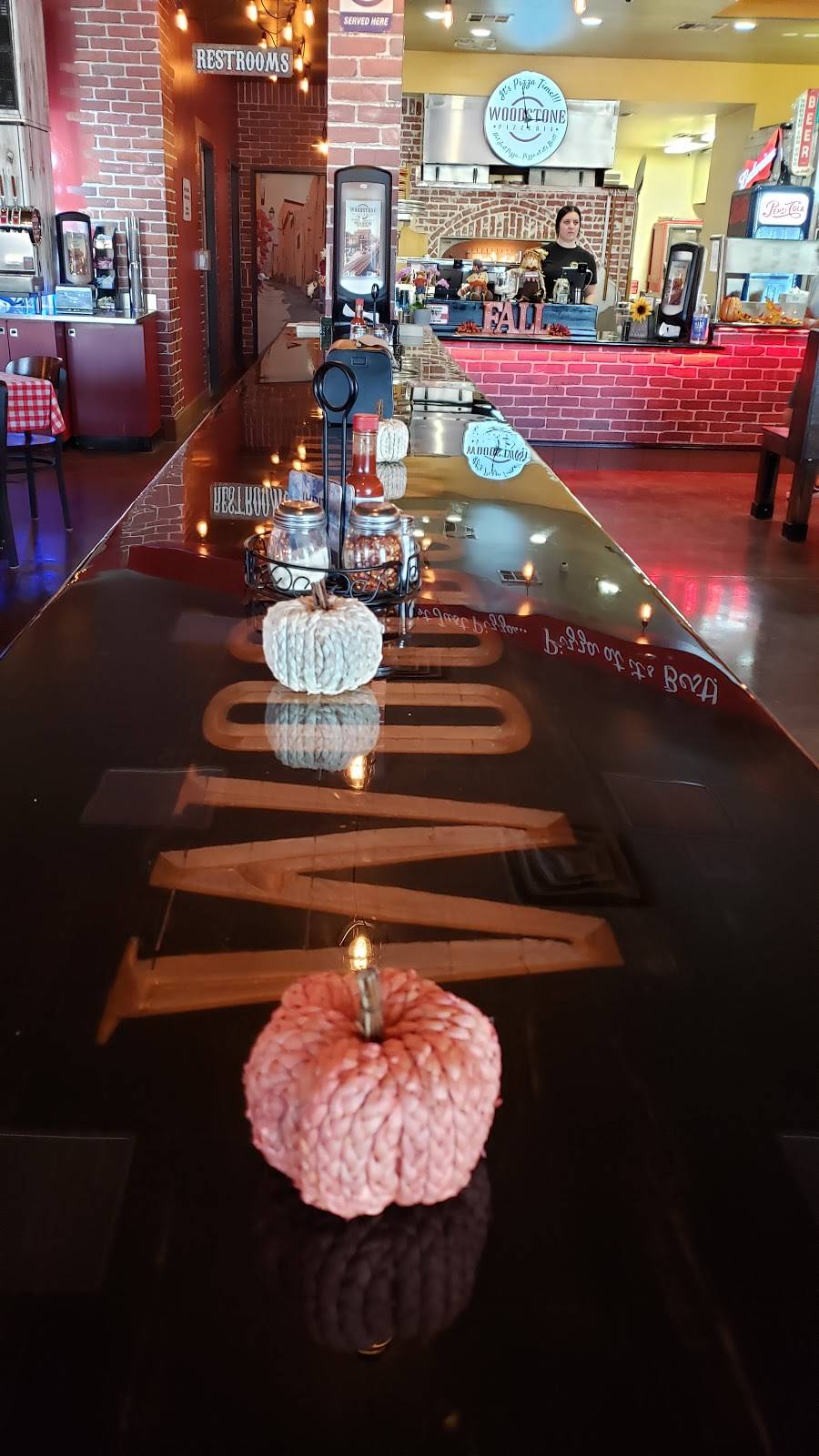 Woodstone Pizzeria | restaurant | 5440 California Ave, Bakersfield, CA 93309, USA | 6614388008 OR +1 661-438-8008