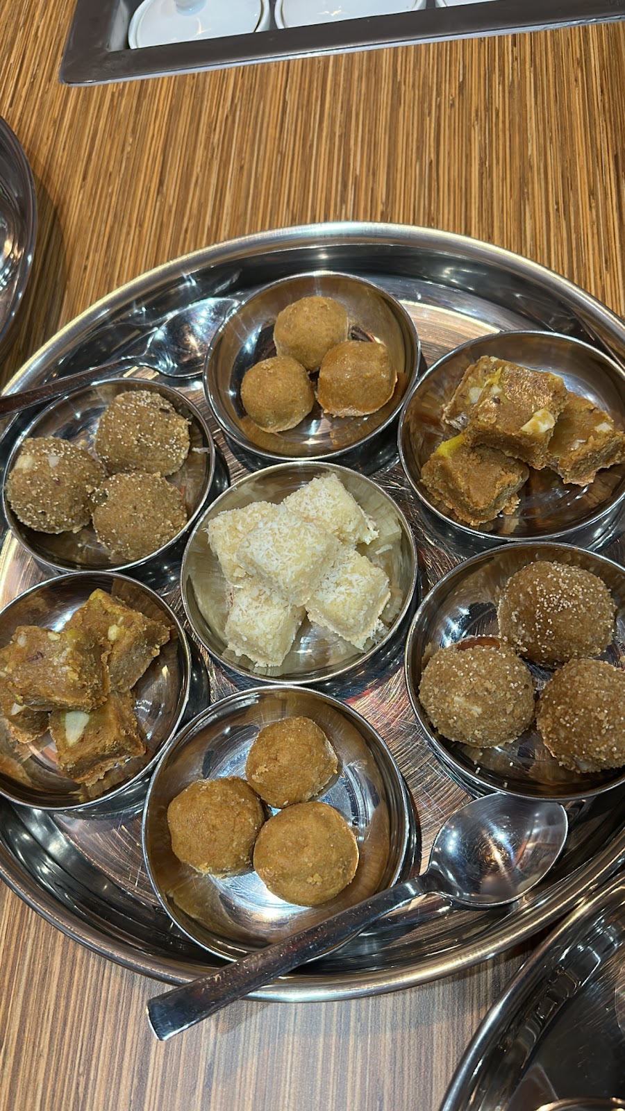 Kathiyawadi King | restaurant | 410 W Higgins Rd, Schaumburg, IL 60195, USA | 8474665940 OR +1 847-466-5940